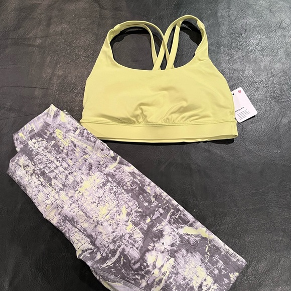 Lulu Lemon Workout Set - Picture 2 of 4